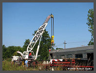 (c)2006 Robert Snyder - Getting ready to lift #2906. (10K) - CLICK to Enlarge (60K)